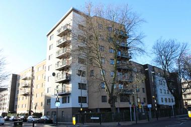 Modern one bedroom apartment at Stepney Way, Stepney, 3EZ