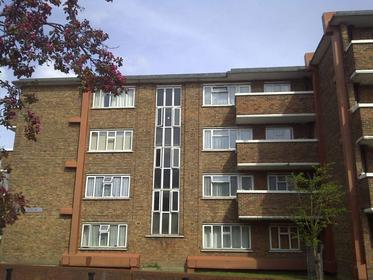 One Bedroom at Stepney Way, Stepney, 3BQ