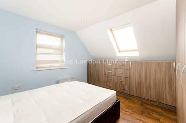 Spacious reception area at Landor Road, Clapham, SW9, 9RT